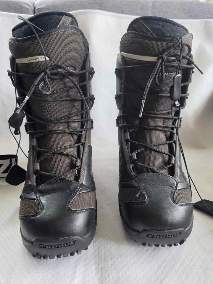 Salomon Snowboard Boots size 10 and Zionor Goggles - photo 3