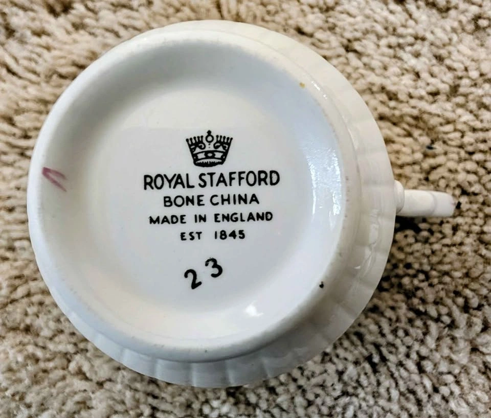 Vintage Royal Stafford Tea Cup in Elizabethan Style with Pink Wi - photo 2