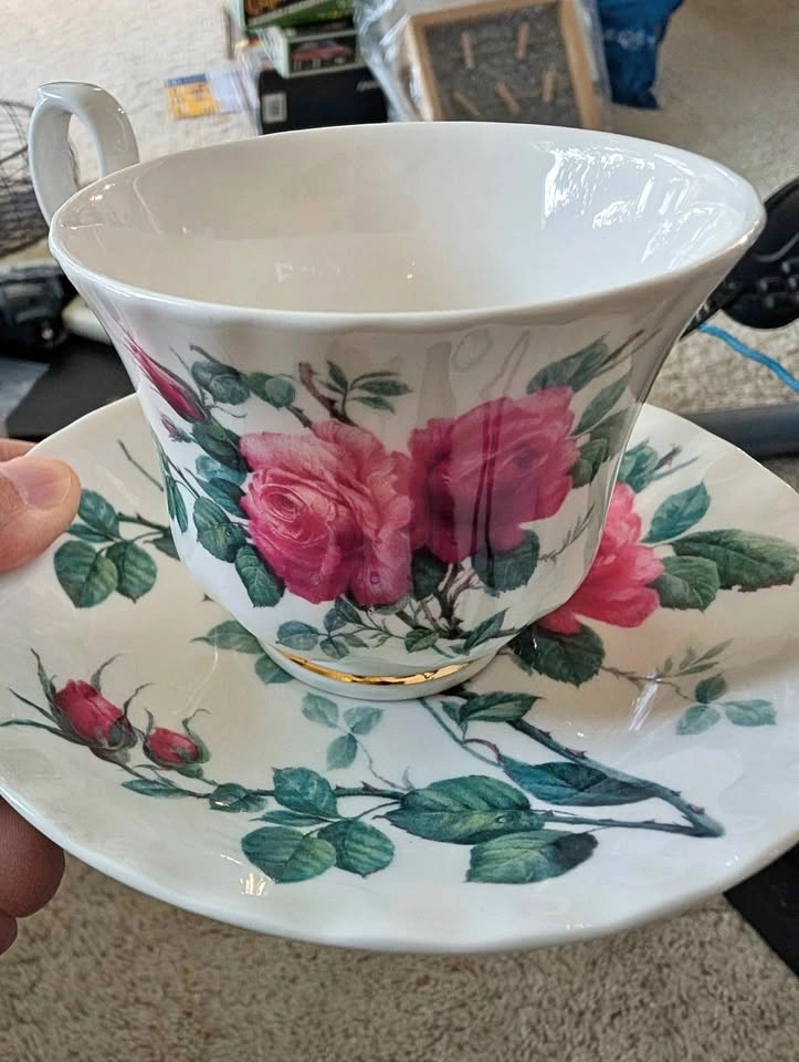 Vintage English Rose Roy Kirkham Roses Tea Cup and Saucer Set