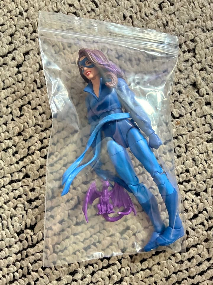 Marvel Legends Series Shadowcat (Kitty Pryde)