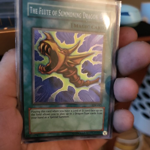 Yugioh The Flute of Summoning Dragon SDK-042 Super Rare