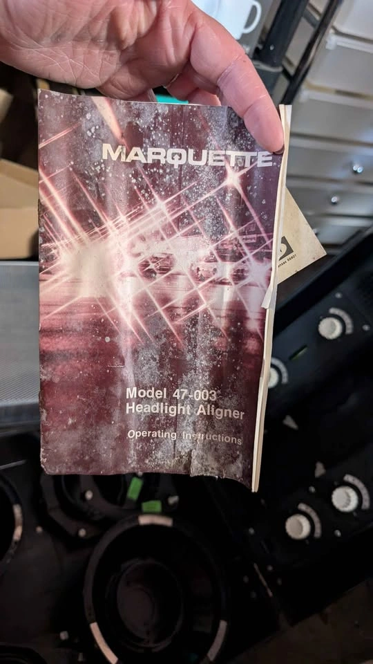 Vintage Marquette 47-003 Headlight Aligner - photo 4