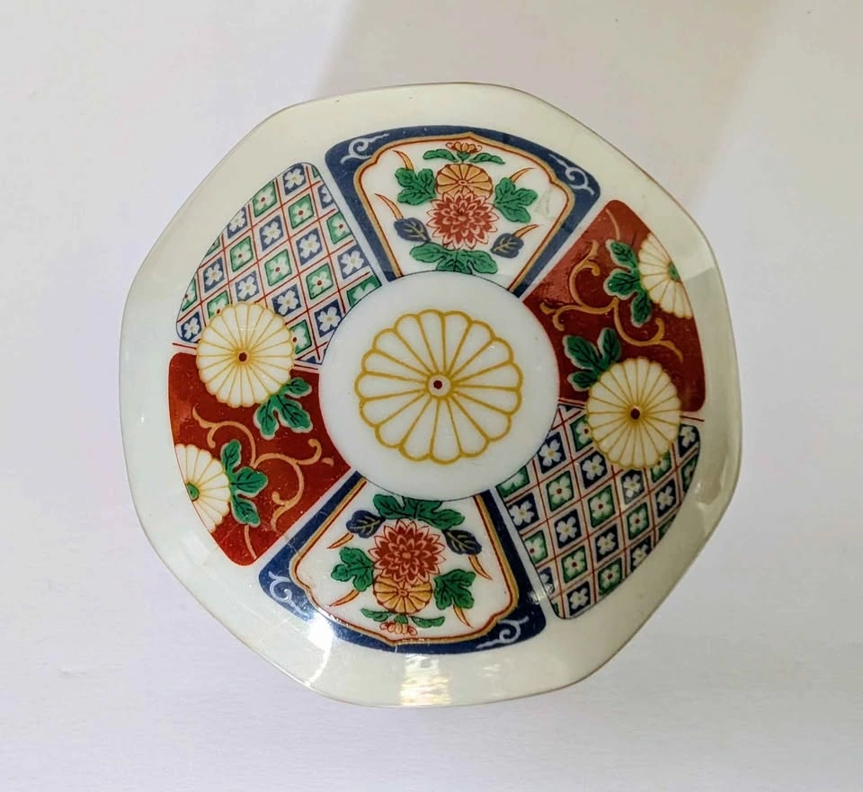 Vintage Japanese Style Imari Porcelain Box - photo 2
