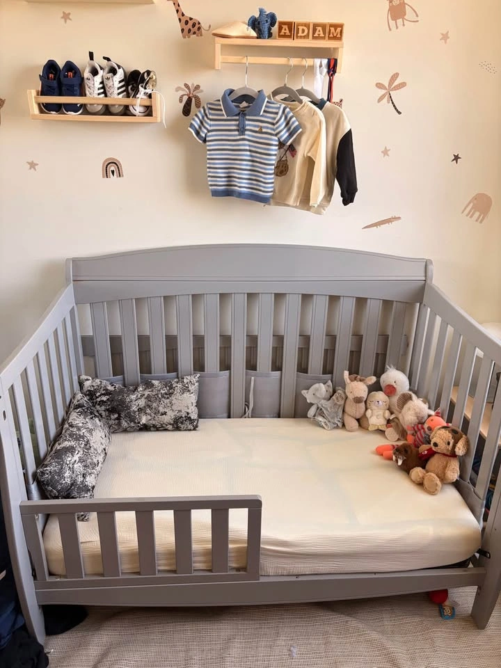 Baby convertible crib with mattress - photo 3