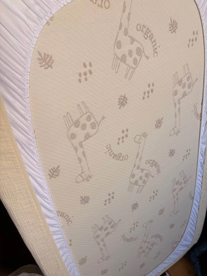Baby convertible crib with mattress - photo 5