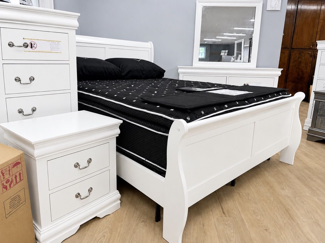 Black Sleigh Bedroom Set with Dresser and Nightstand - photo 2