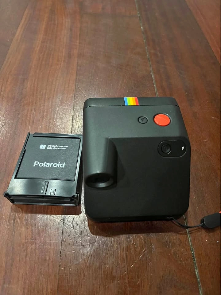 Polaroid Go Instant Camera