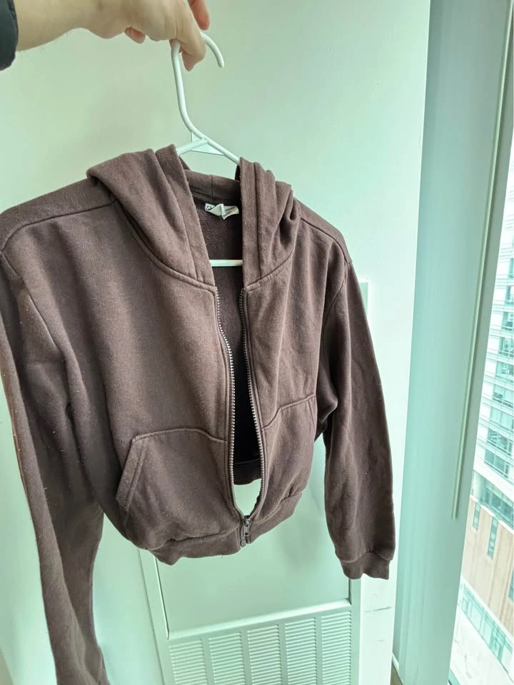 H&M DIVIDED Brown Cropped Zip-Up Hoodie - photo 2