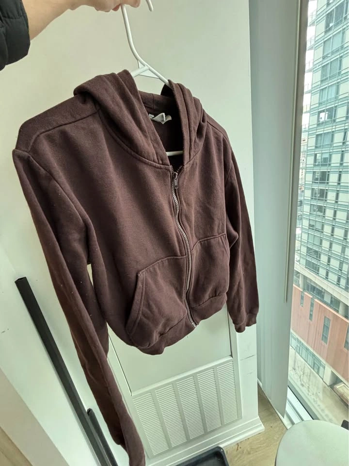 H&M DIVIDED Brown Cropped Zip-Up Hoodie - photo 3