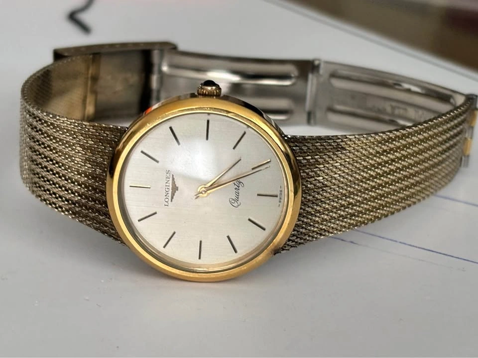 Longines Quartz Watch, 32.9mm bezel - photo 2