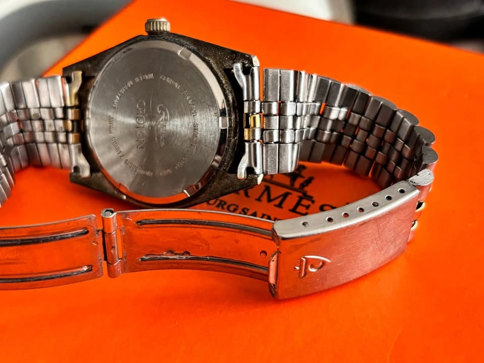 Vintage Croton Reliance Quartz Watch, Rolex Oyster homage - photo 5