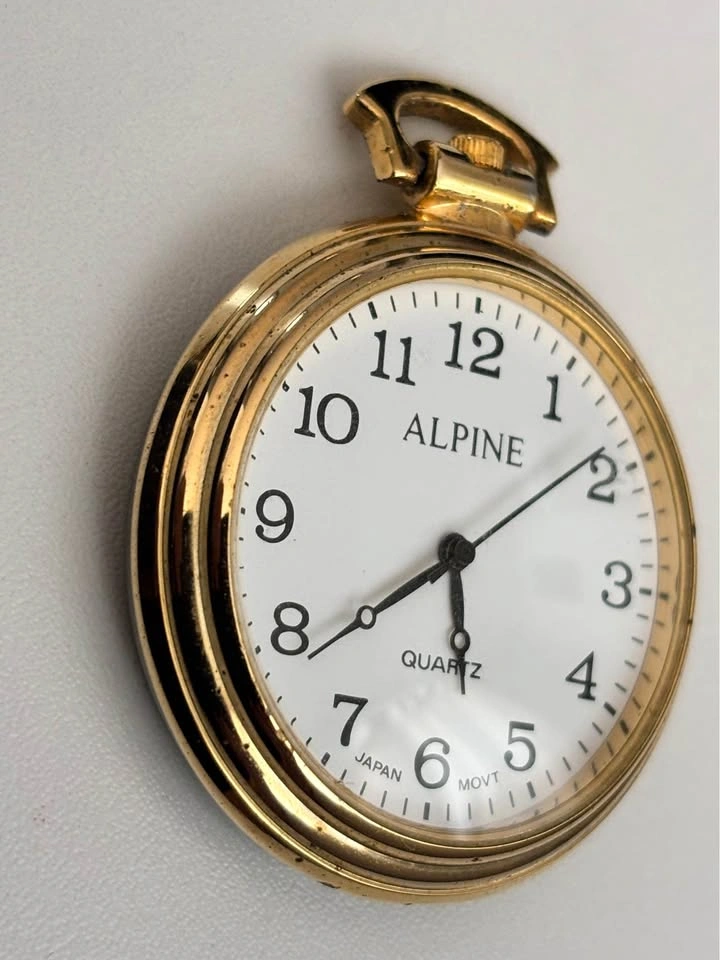 Alpine Quartz Pocket Watch, new battery, gold plated. 38.5mm siz - photo 2