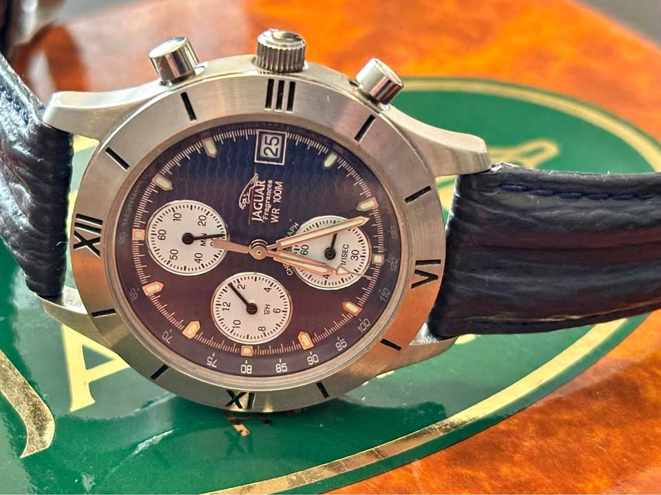 Jaguar F1 racing Chronograph Watch, new battery, never worn
