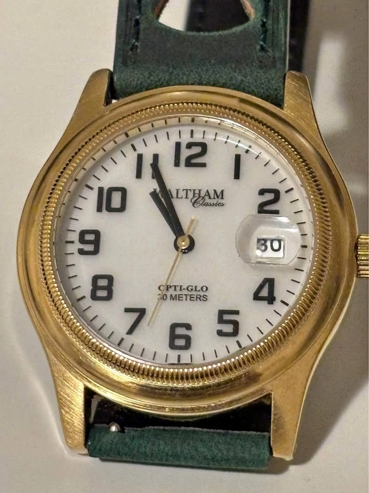 Waltham datejust Indiglo watch, never worn. 3 new batteries