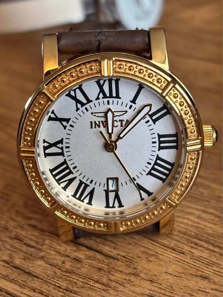Invicta wildflower quartz movement watch. New battery