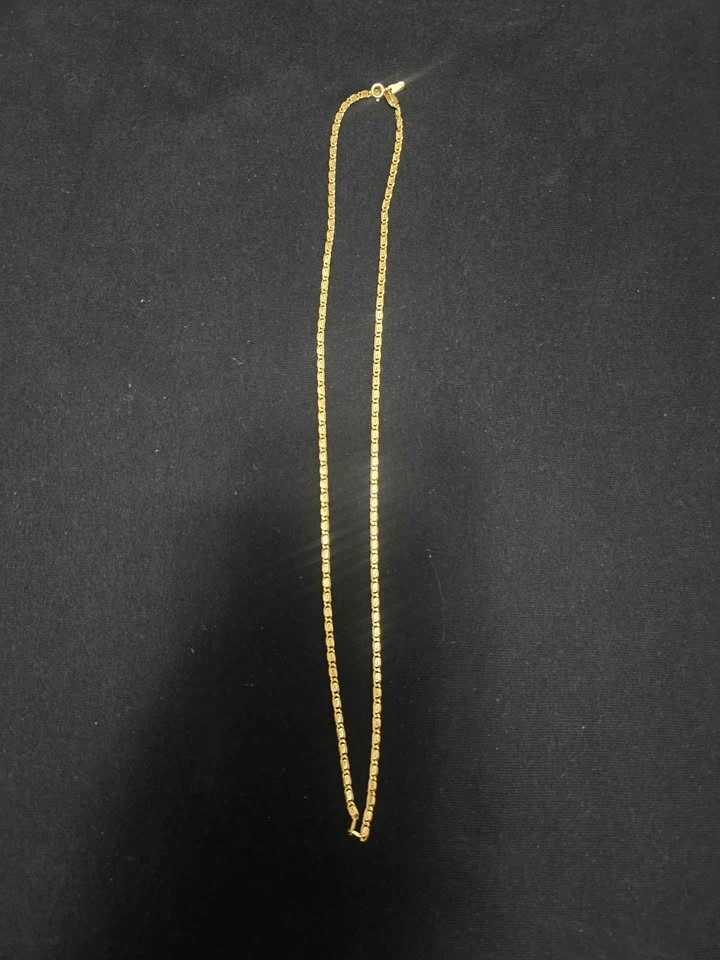 18K Gold Chain – 11.45g – Nearly New – $2,400 - photo 3