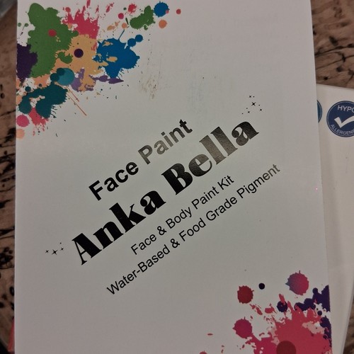 Anka Bella Face Paint Kit With Brushes And Sponges. New In Box