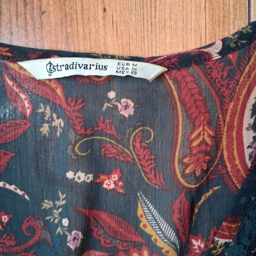 Floral Paisley V-Neck Blouse - photo 3