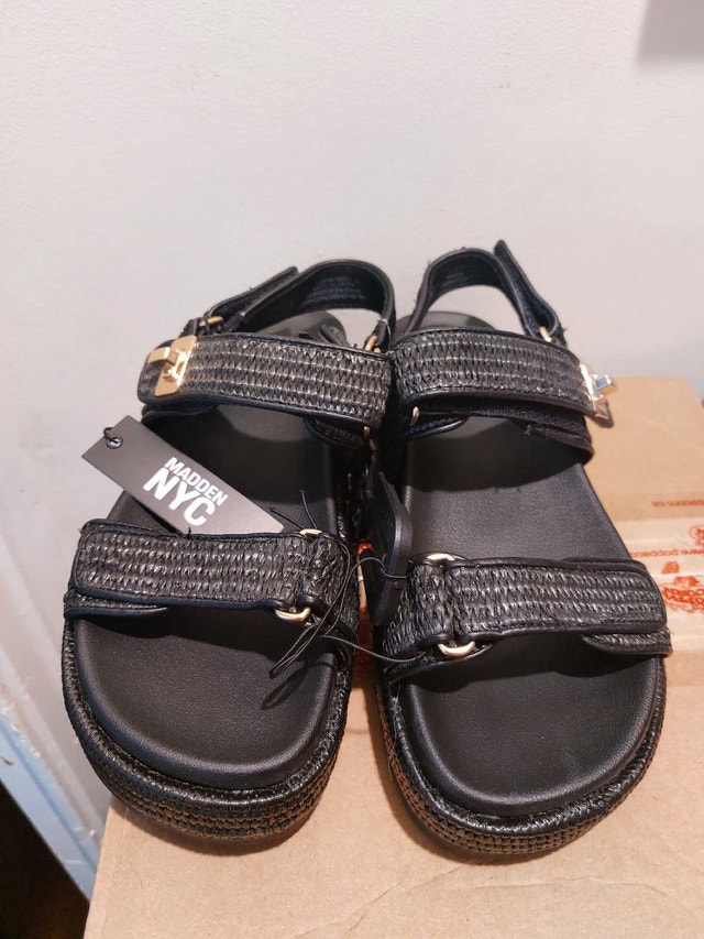 Madden NYC Sandals - photo 2