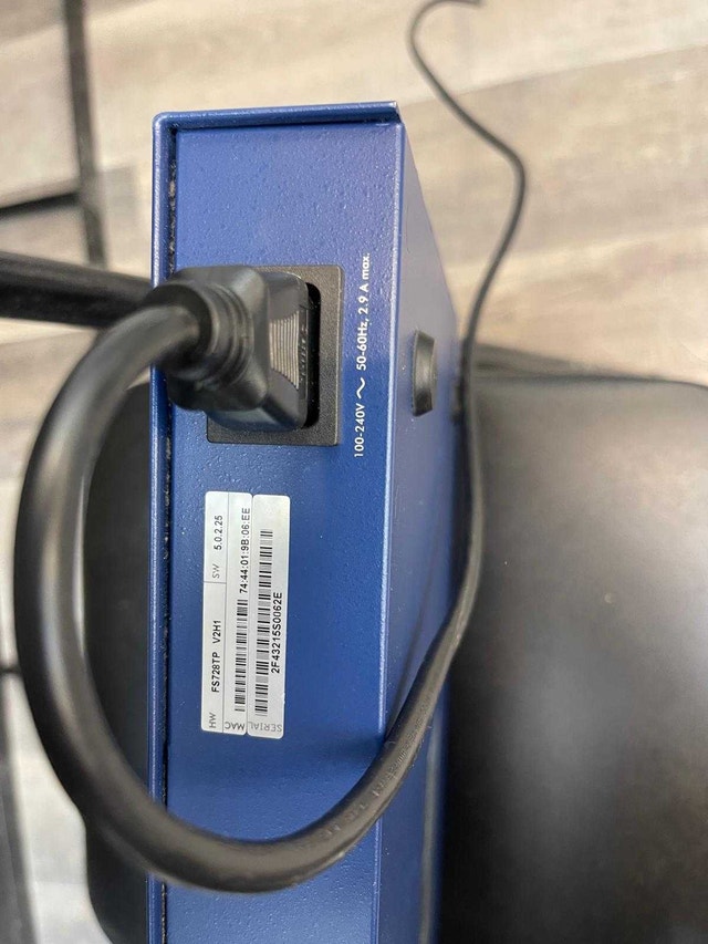 Netgear Switch - photo 4