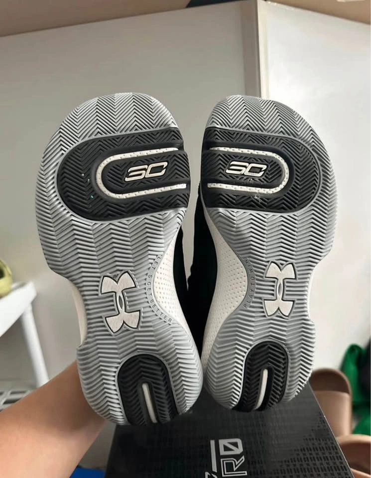 Boys Basketball Shoes - photo 3