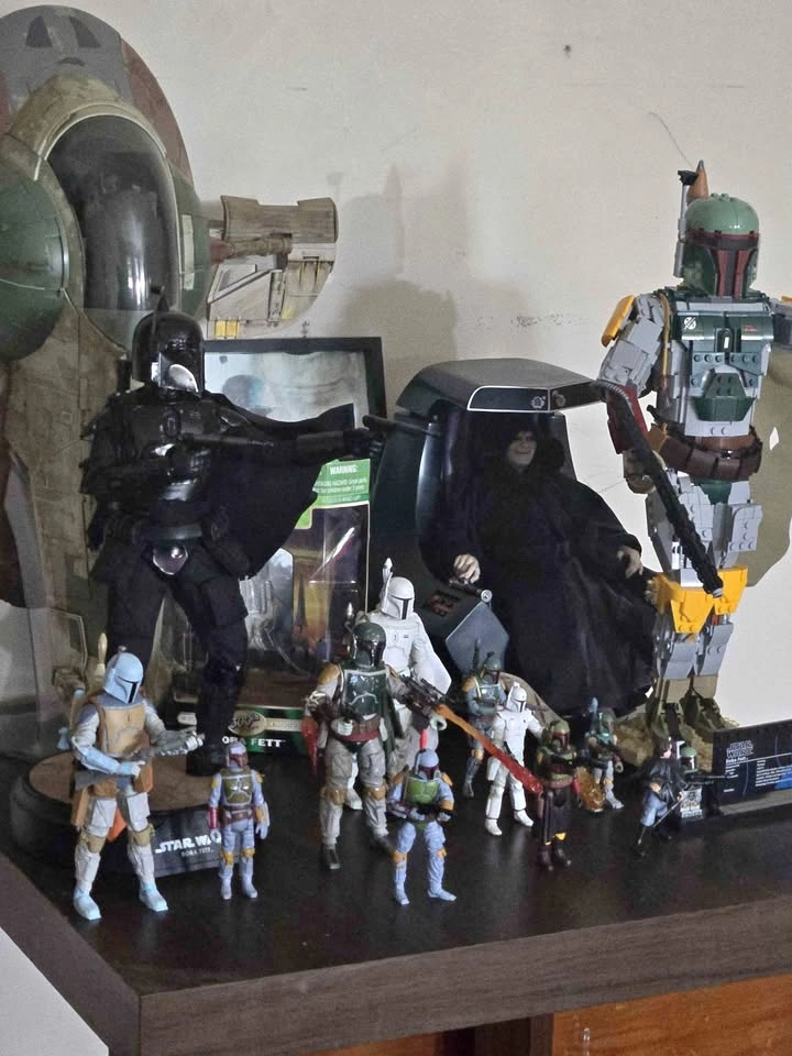 Large Boba Fett Collection & Deluxe Emperor Palpatine Figure