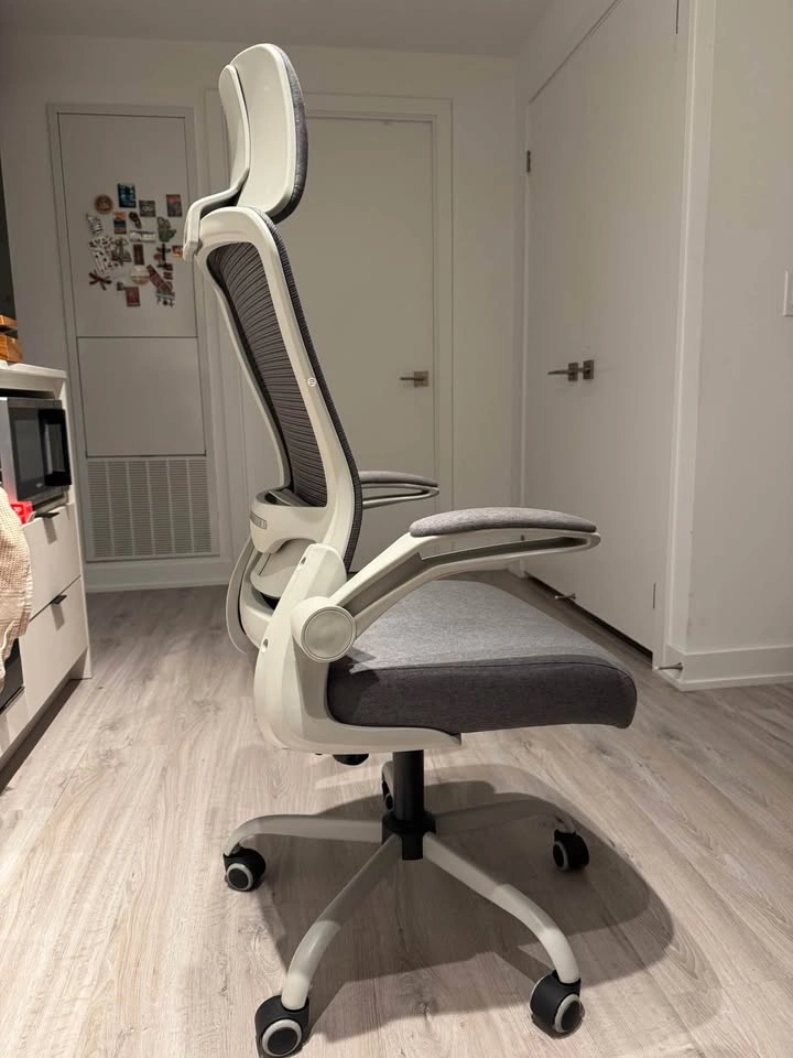 Adjustable Office Chair - Price is negotiable - photo 2