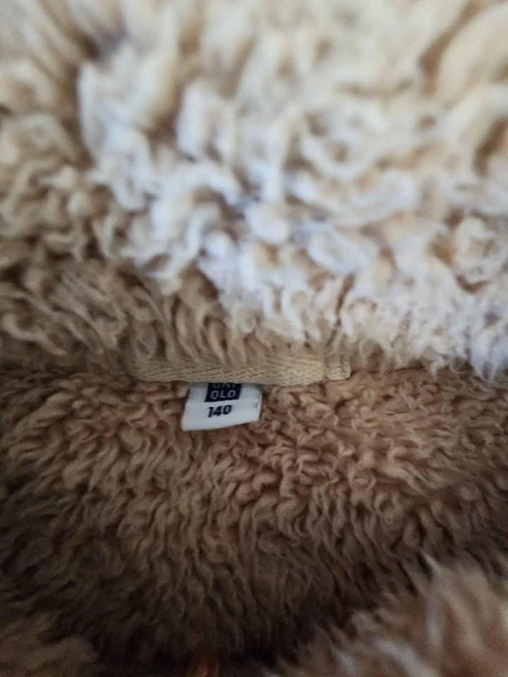 Uniqlo fleece jacket size 140 - photo 2