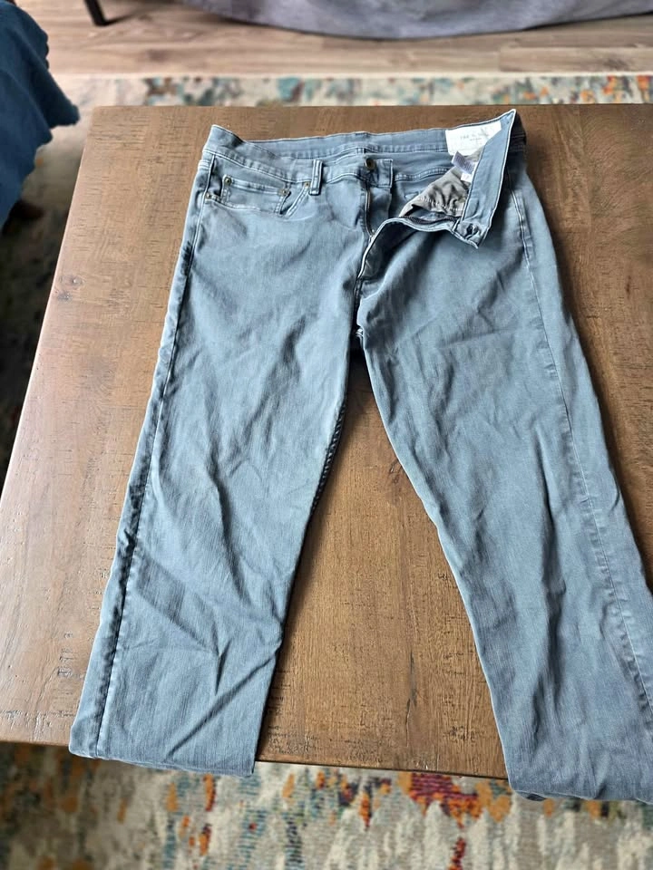 Rag & Bone Fit 2 Slim Jeans - Size 36x32 - Dusty Sage