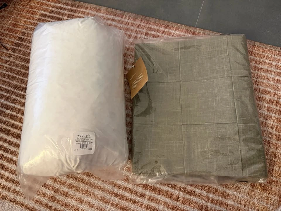 West Elm Lumbar Pillow Cover and 12x21 Feather Pillow Insert Set - photo 2