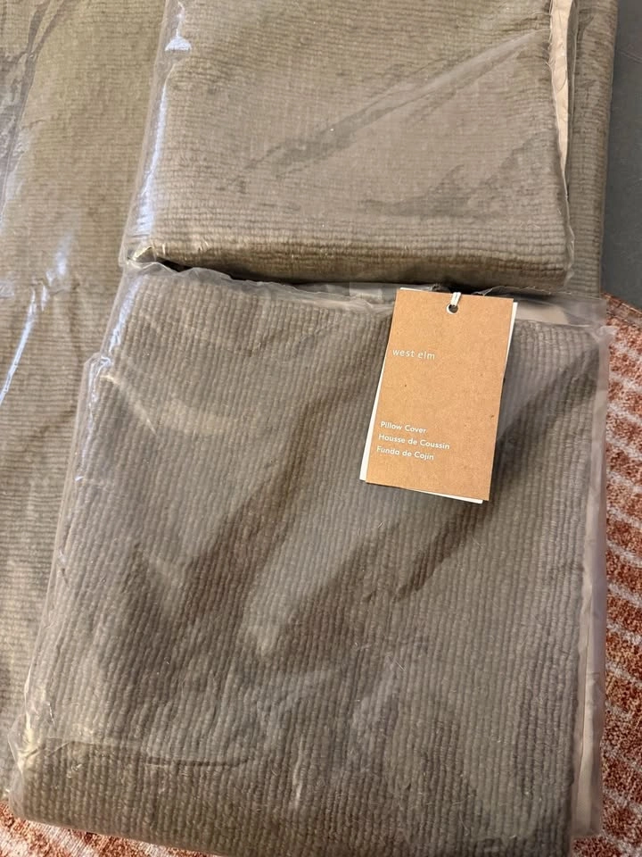 west elm Textured Ribbed Pillow Cover in Moss Green - photo 3