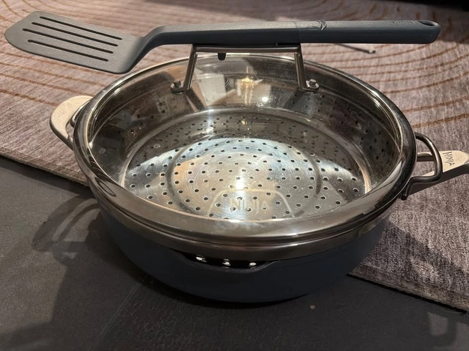 Ninja Foodi NeverStick 3-Quart Sauté Pan with Steamer