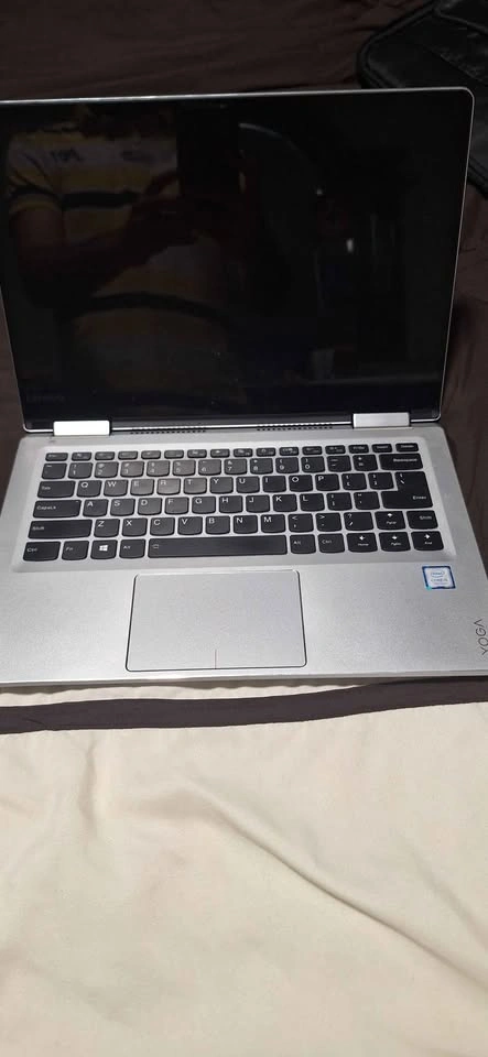 Lenovo Yoga 710-14IKB Laptop with touchscreen, 8gb ram, 256 GB S - photo 3