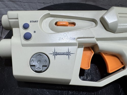 InterAct Starfire LightBlaster SNES Light Gun Dual Trigger Beige - photo 2