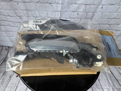 Interior Door Handle Assembly (Chrome Lever with Black Bezel) - photo 2