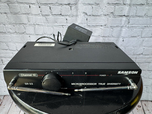Samson SR-33 Wireless Microphone Receiver True Diversity dbx NR