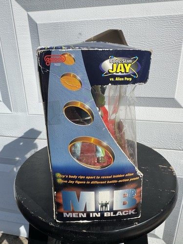 Galoob Men in Black Body-Slam Set Jay vs Alien Perp - photo 3