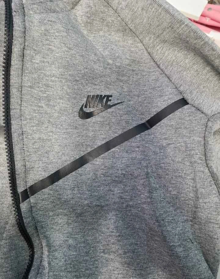 Nike Sportswear Tech Fleece Hoodie Mens Medium Grey - photo 3