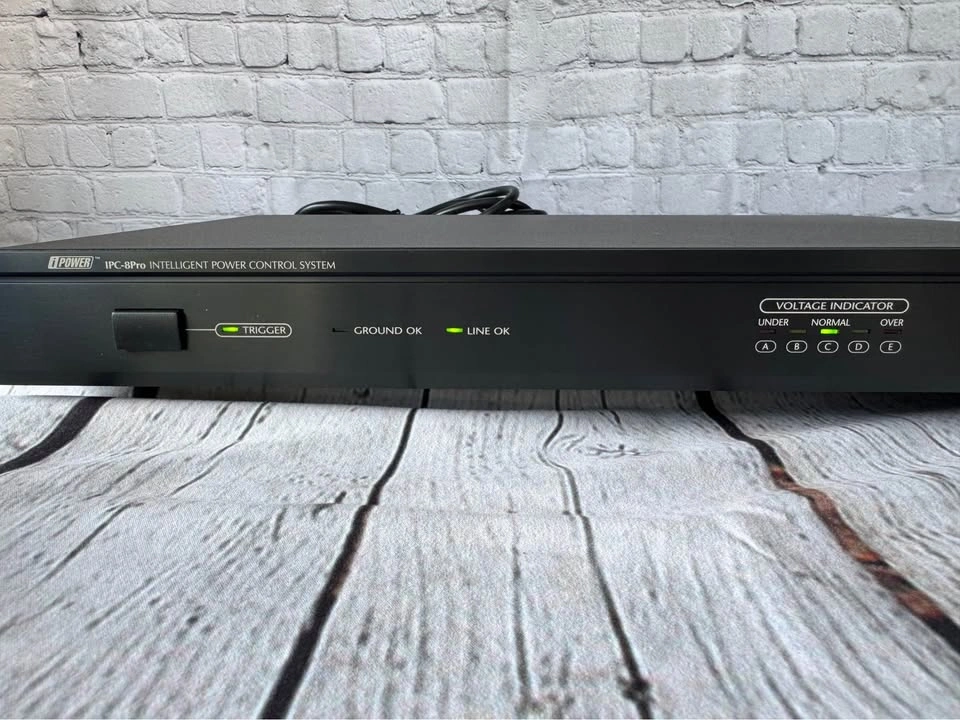 Niles Audio iPOWER IPC-8Pro 8-Outlet Power Management System - photo 3