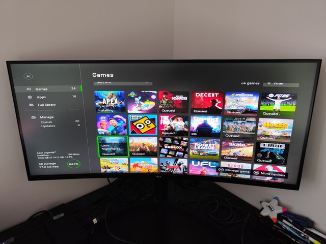 (Delivery) Xbox Series S w/games - photo 4