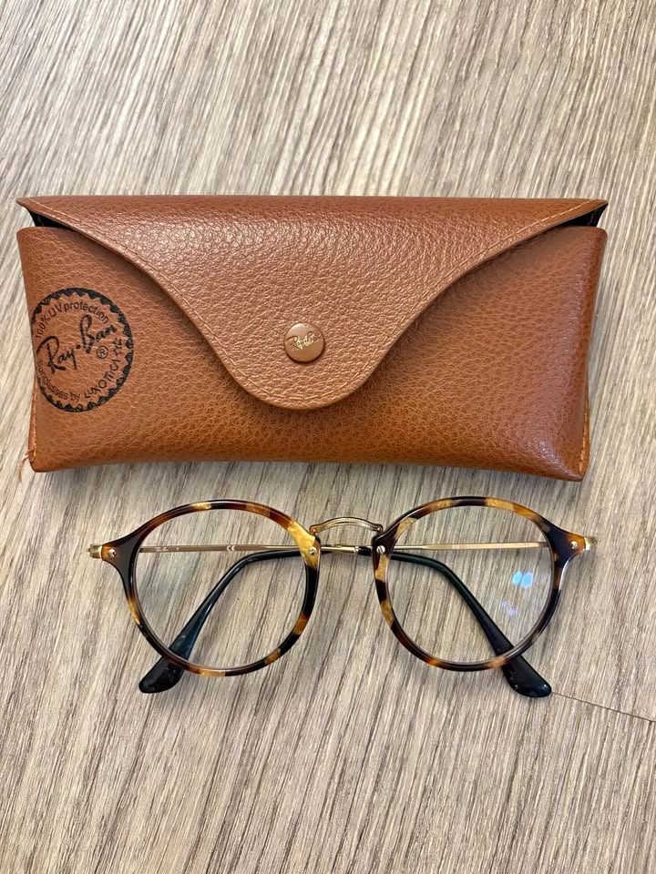 Women’s round glasses frame rayban