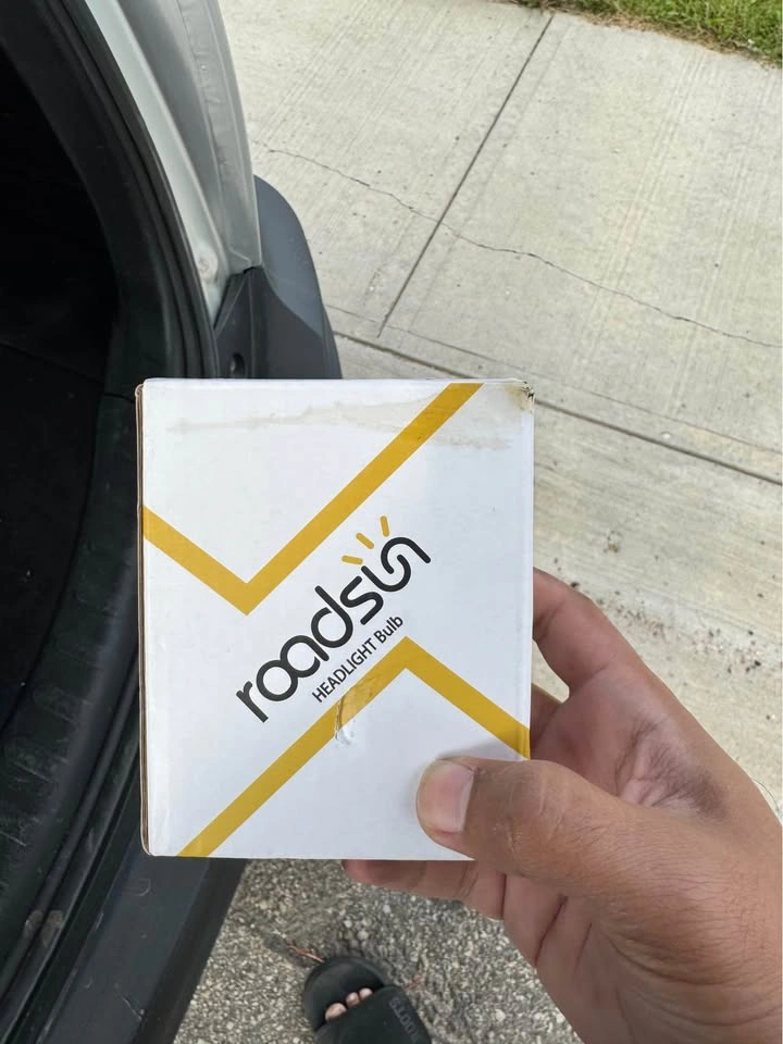 Roadsun 9005 (HB3) LED Headlight Bulb - photo 2