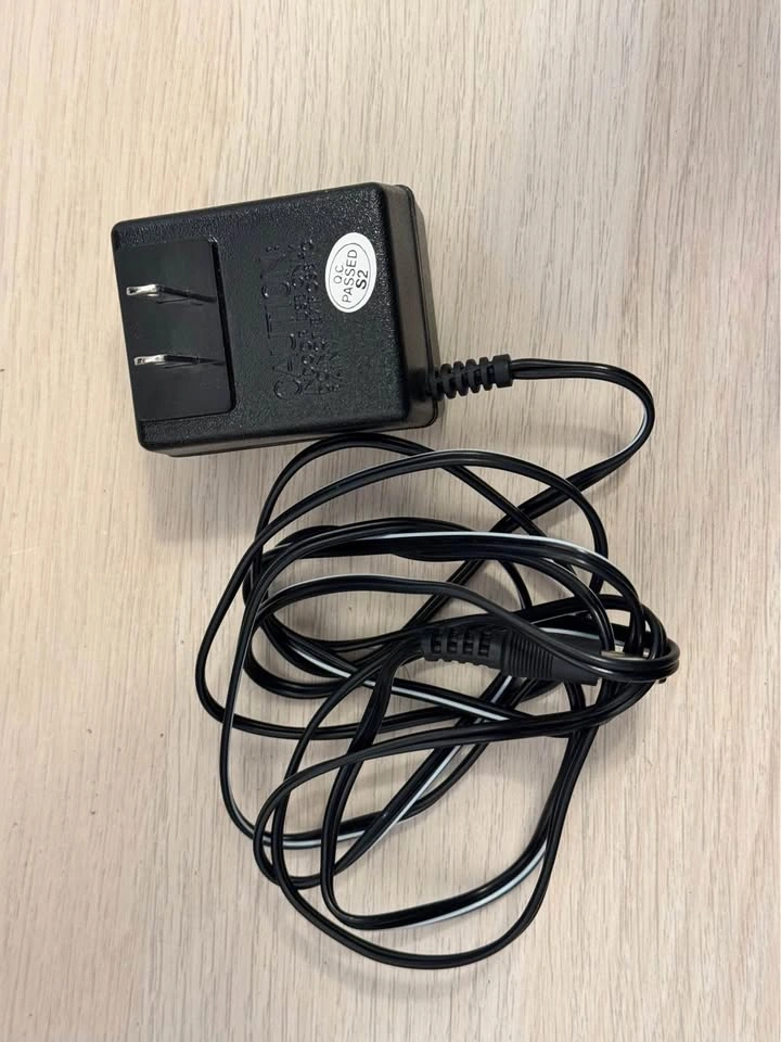 AC to DC charger - photo 3