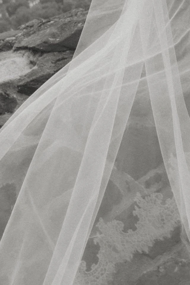 Lace Wedding Veil - photo 3
