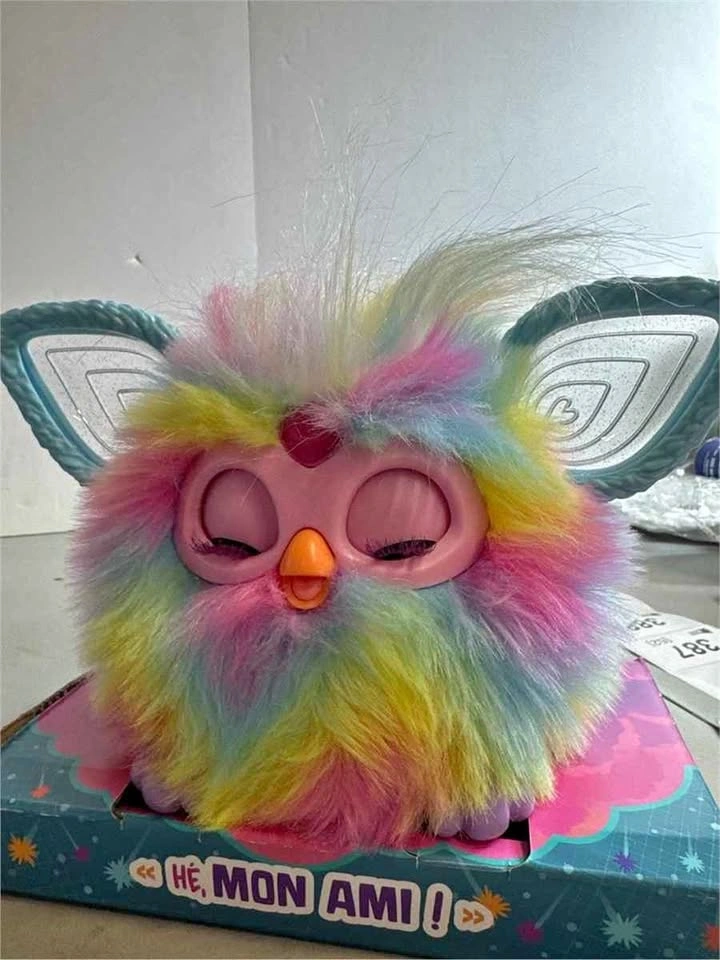 Furby Tie Dye Interactive Plush Toy French Version