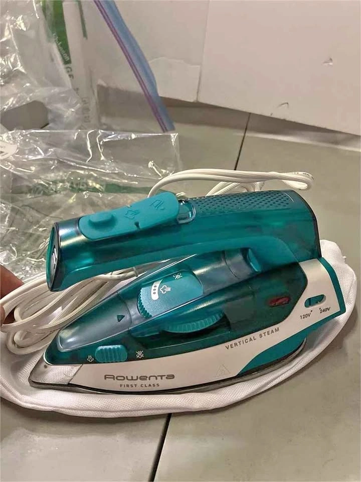 Open box Rowenta Mini Travel Steam Iron, Compact