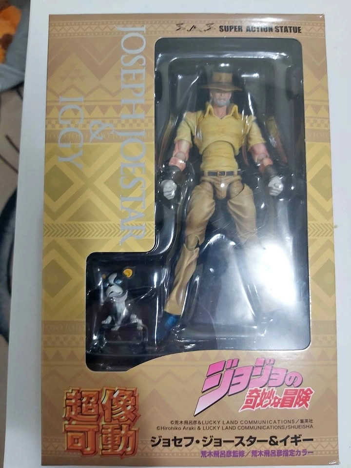 Jojo Figure / Super Action Statue Joseph