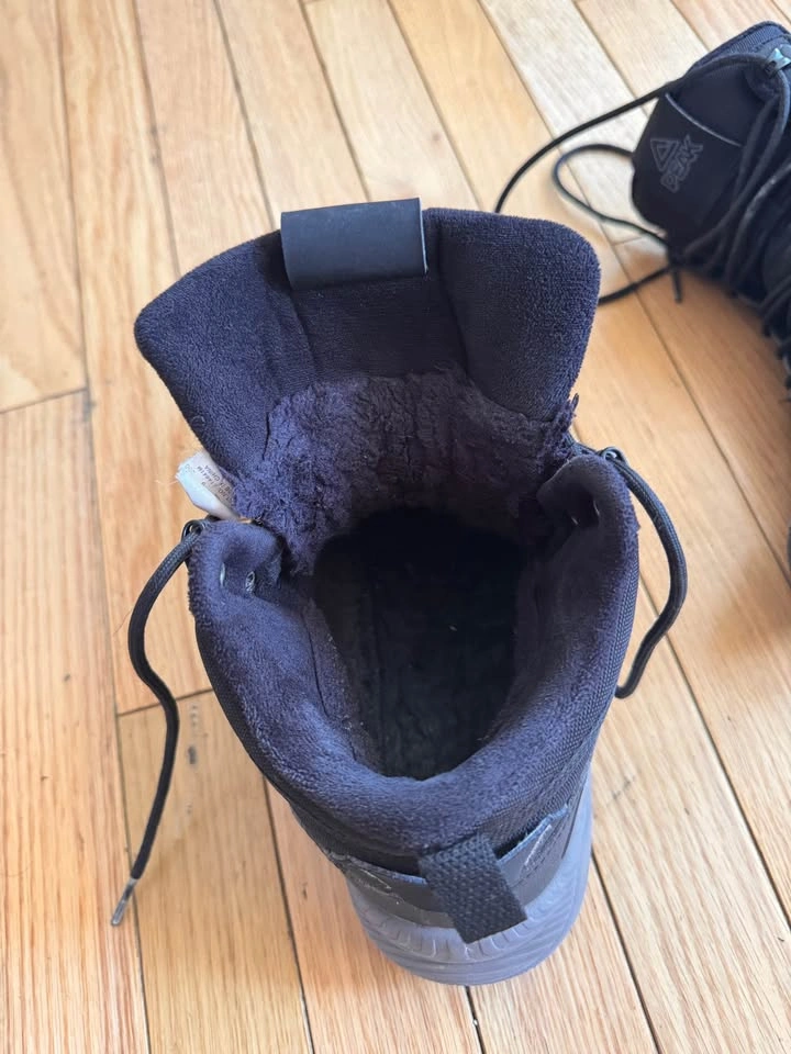 PEAK Black Winter Boots Size 9 - photo 4