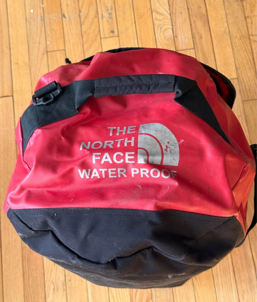 The North Face Waterproof Duffle Bag Size Large - photo 4