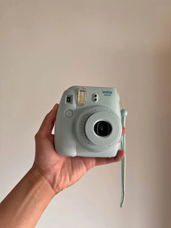 Fujifilm Instax Mini 8 Camera